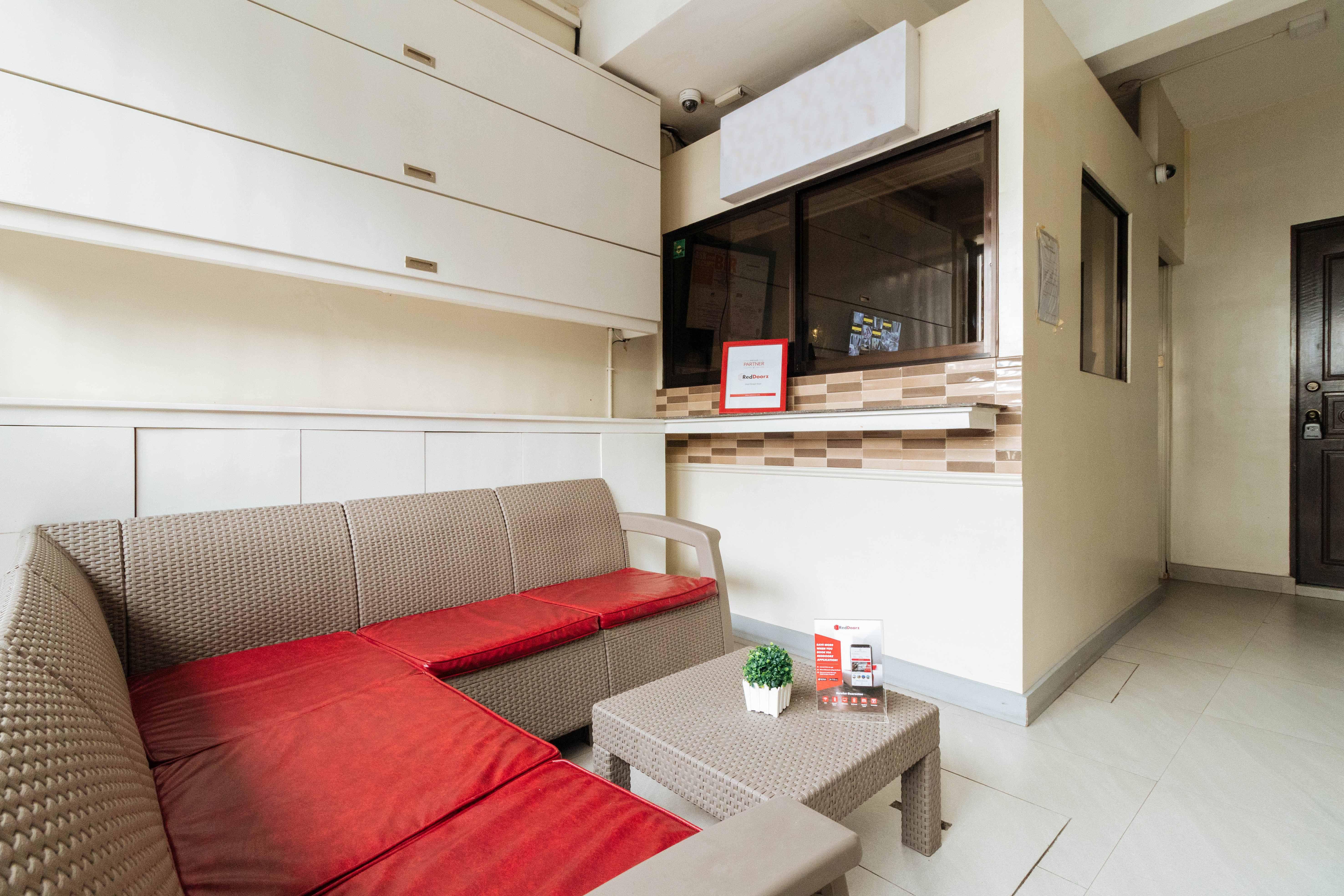 Hotel RedDoorz near NAIA Terminal 1 Paranaque City Esterno foto